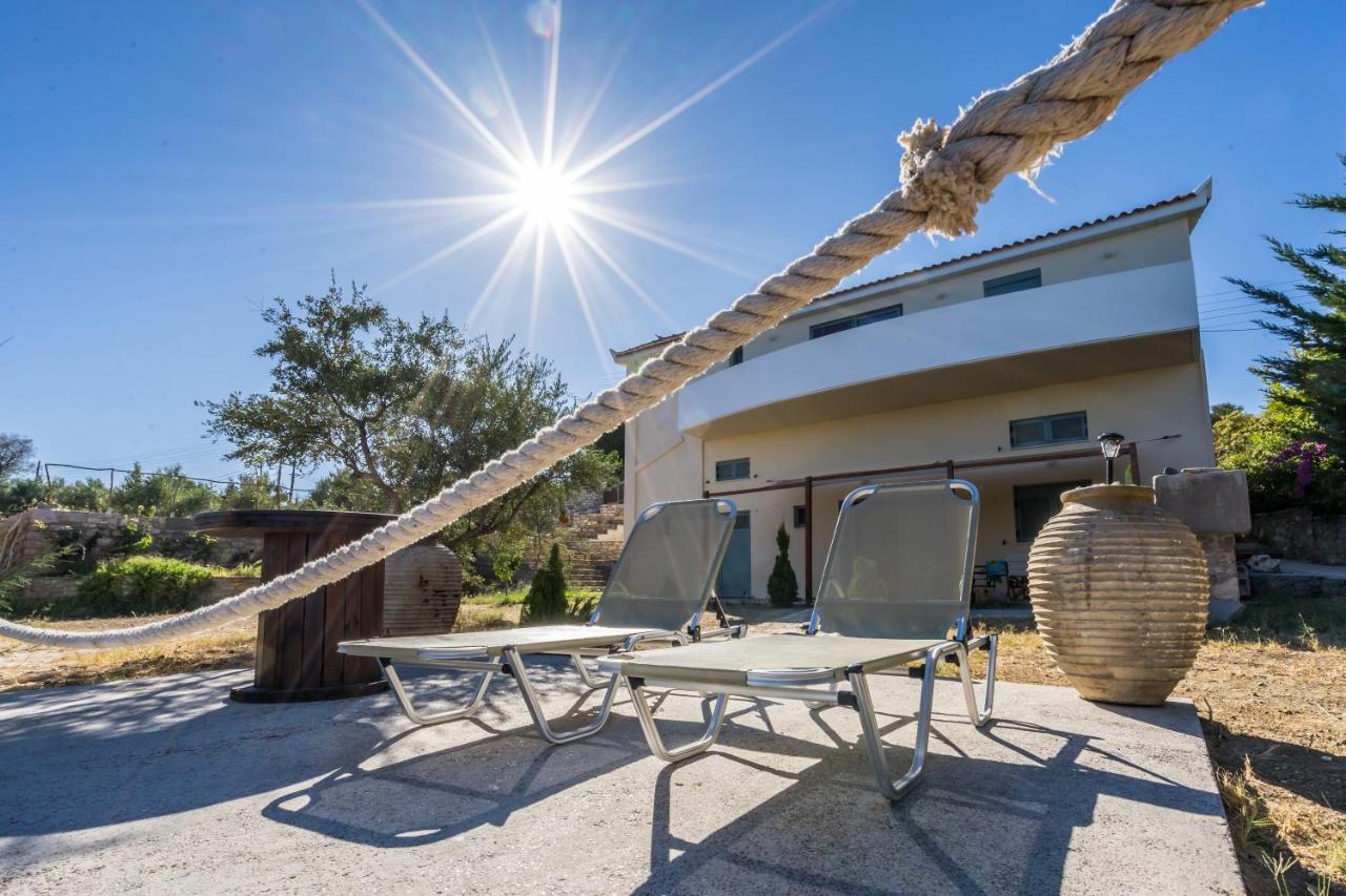 Seafront Studio With Direct Beach Access Koróni Zewnętrze zdjęcie