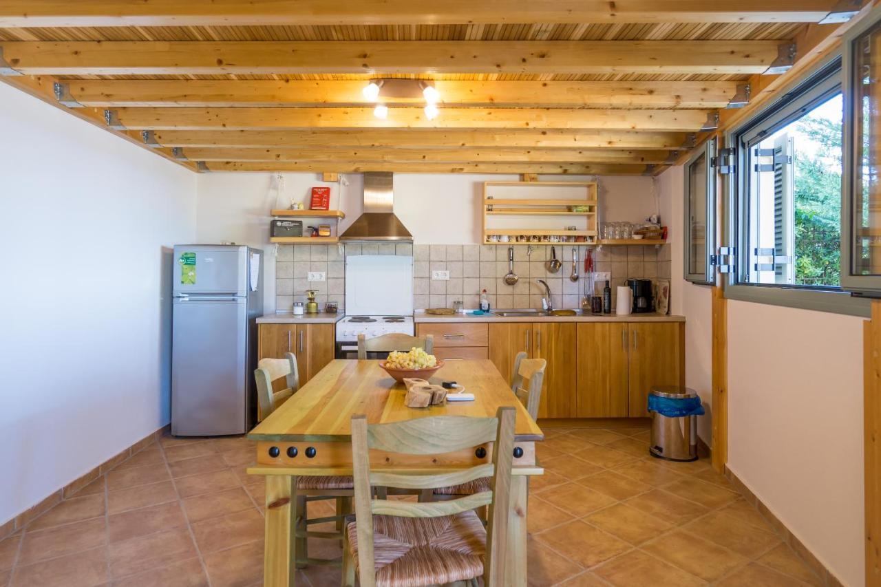 Seafront Studio With Direct Beach Access Koróni Zewnętrze zdjęcie