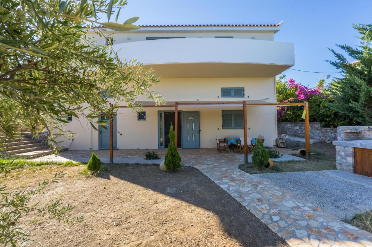 Seafront Studio With Direct Beach Access Koróni Zewnętrze zdjęcie