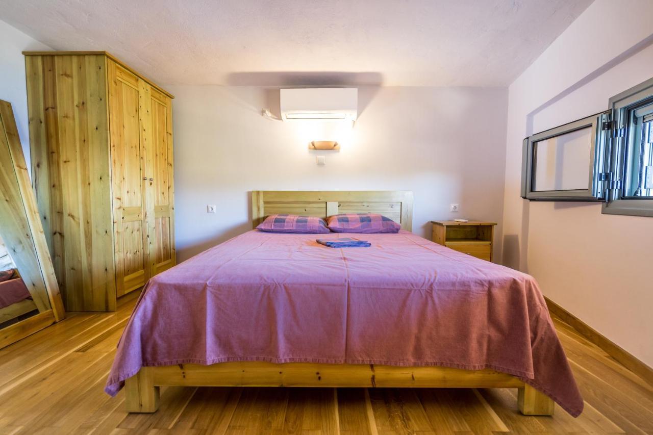 Seafront Studio With Direct Beach Access Koróni Zewnętrze zdjęcie
